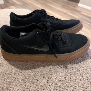 Black Nike canvas shoes